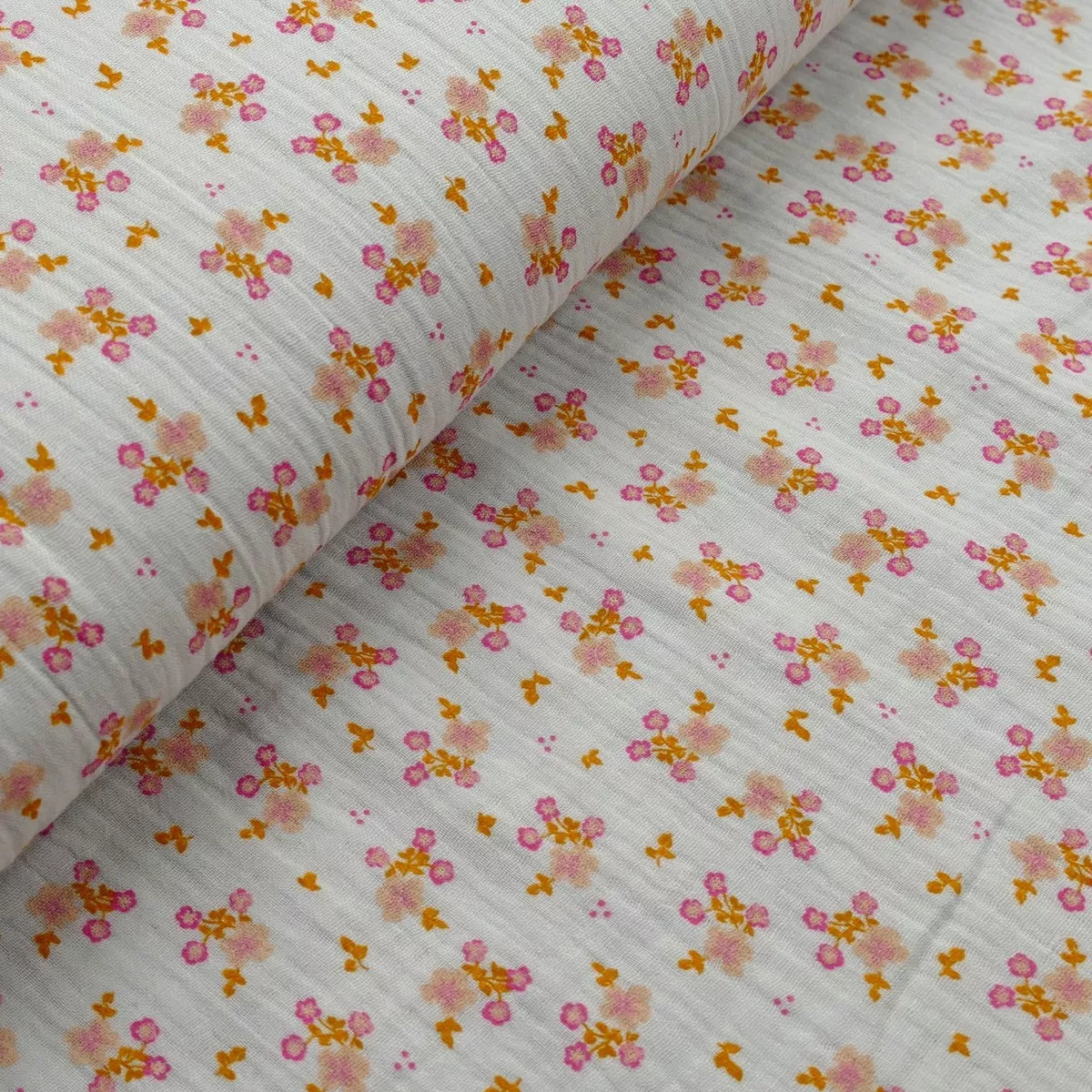 Winterberry Flowers Organic Cotton Double Gauze - Old Green